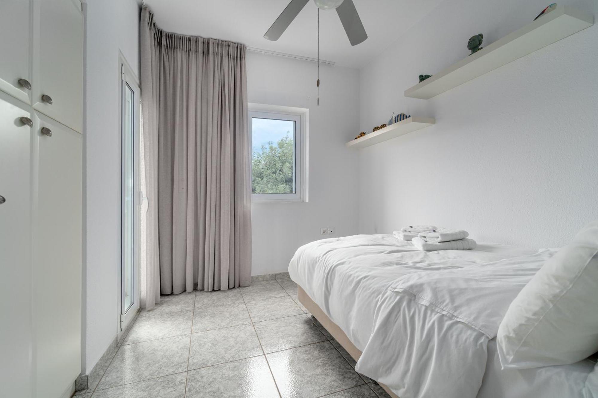 סוניו Legrena Beach House חדר תמונה